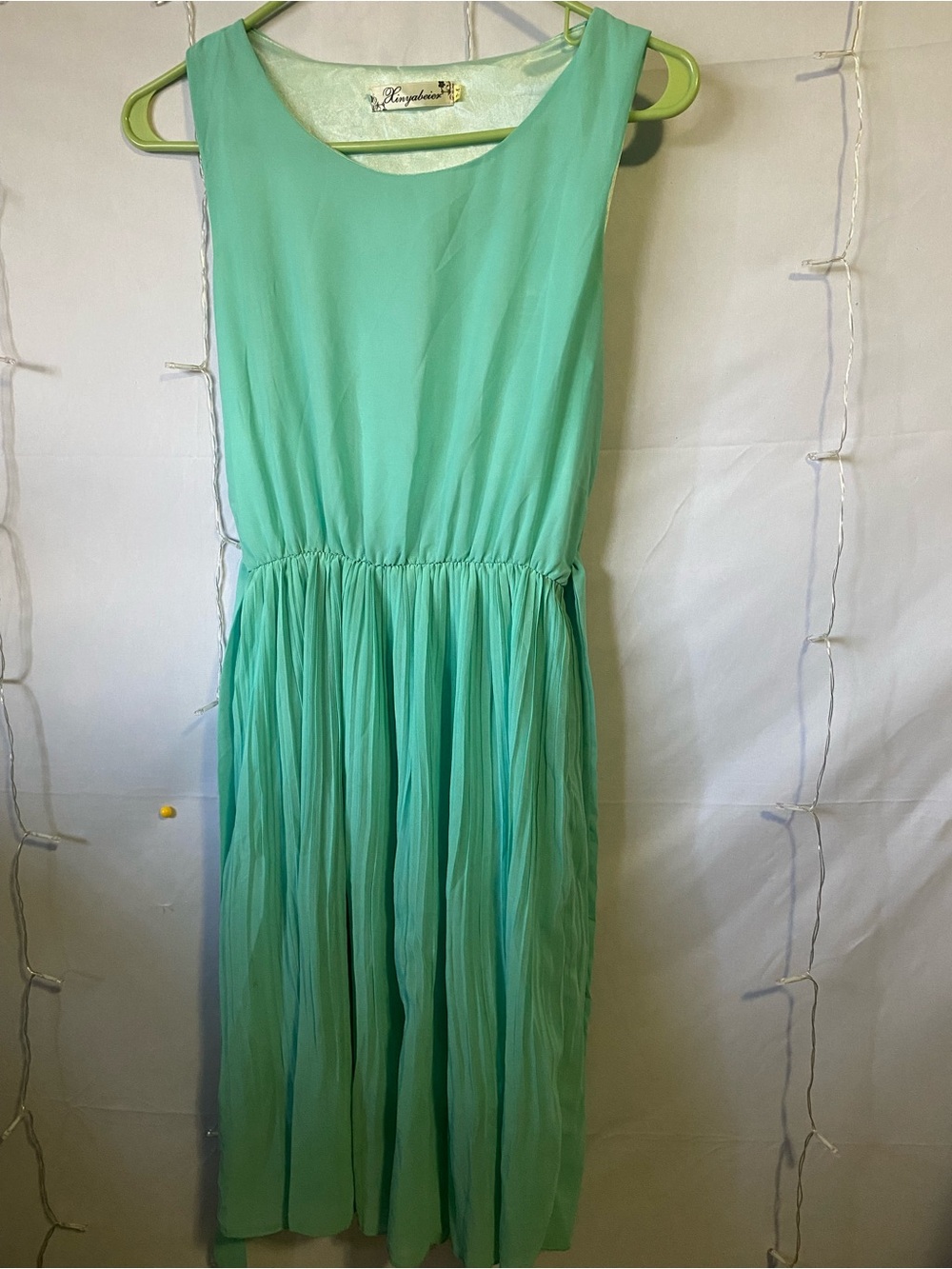 Mint Green Sleeveless Midi Dress
